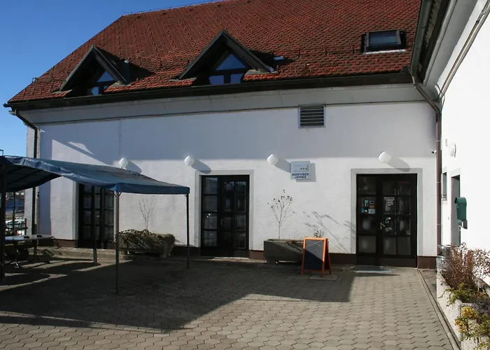 ゲストハウス Janez